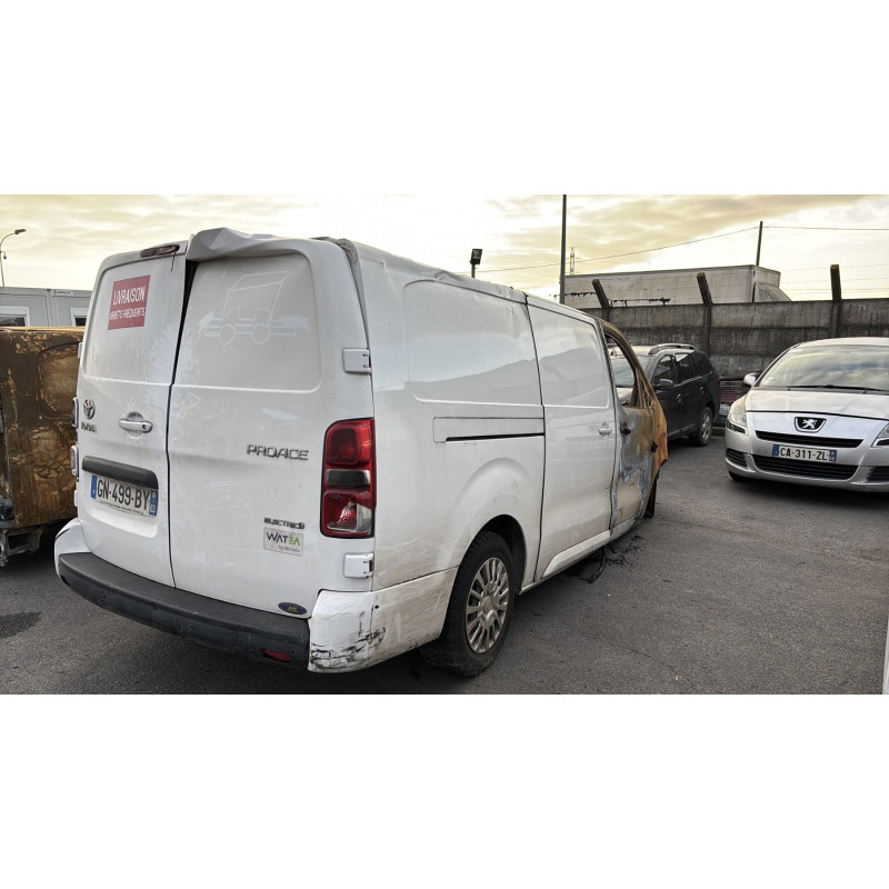 Eclairage de plaque TOYOTA PROACE 2 Photo n°9