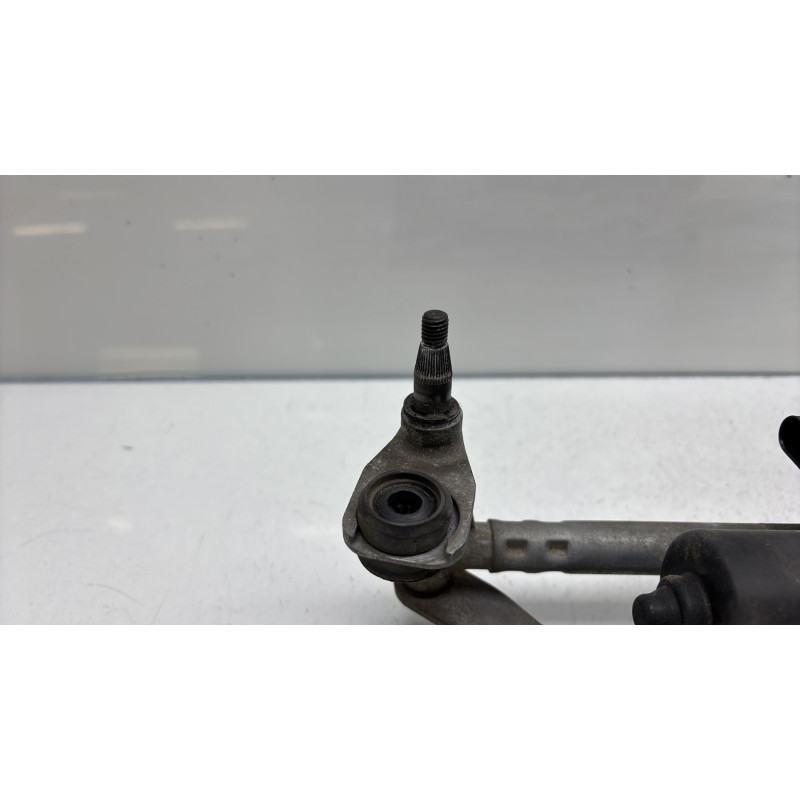 Moteur essuie glace avant VOLKSWAGEN SCIROCCO 3 Photo n°2