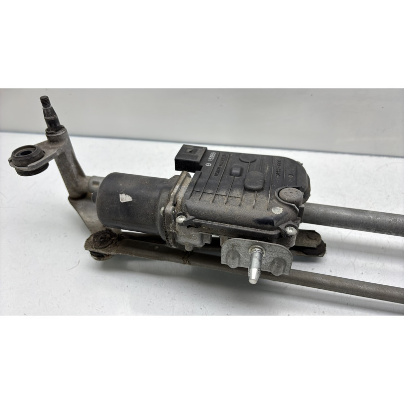 Moteur essuie glace avant VOLKSWAGEN SCIROCCO 3 Photo n°4