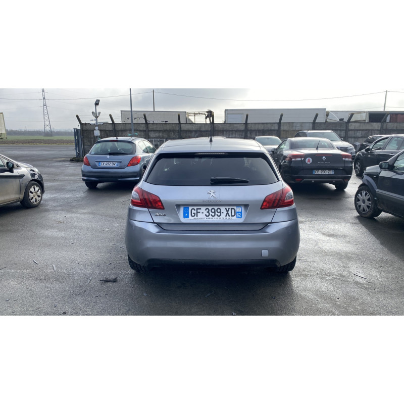 Vitre arriere gauche PEUGEOT 308 2 Photo n°9