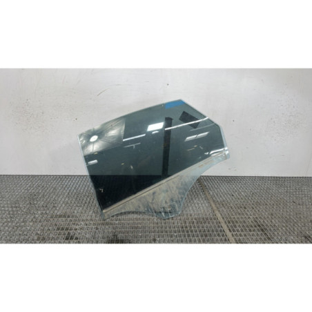 Vitre arriere gauche FORD MONDEO 3 Photo n°1