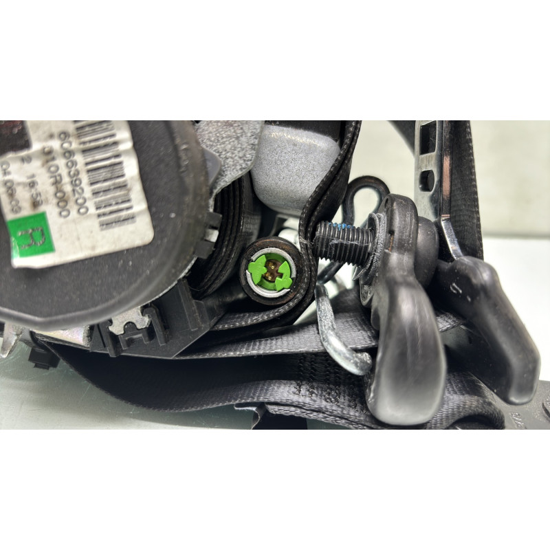 Pretensionneur de ceinture avant droit FORD MONDEO 3 Photo n°3