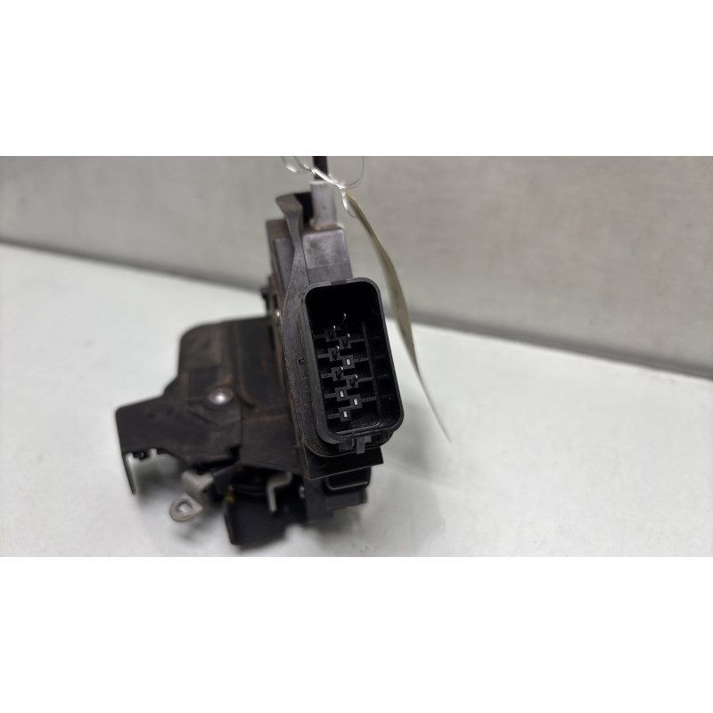 Serrure arriere droit FORD MONDEO 3 Photo n°5