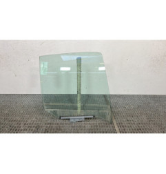 Vitre arriere droit RENAULT CLIO 2 Photo n°1