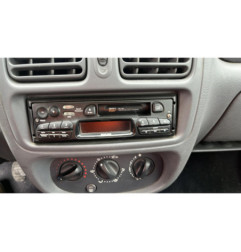 Vitre arriere droit RENAULT CLIO 2