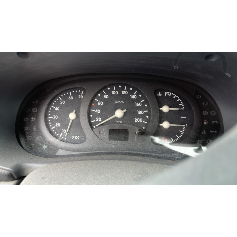 Compteur RENAULT CLIO 2 Photo n°11
