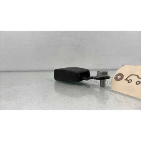 Attache ceinture avant gauche FIAT PANDA 2