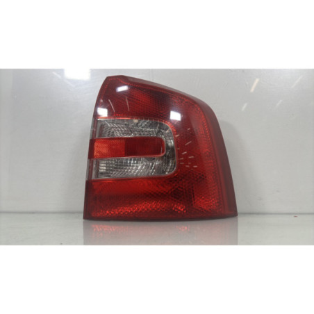 Feu arriere principal droit (feux) SKODA OCTAVIA 2
