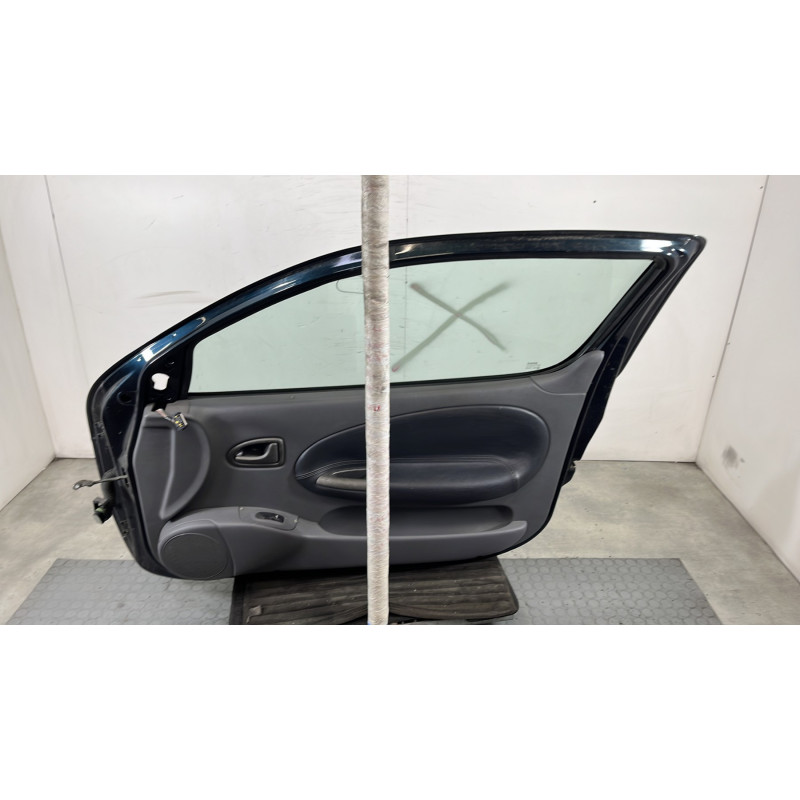 Porte avant droit RENAULT MEGANE 1 Photo n°6