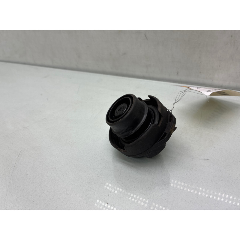 Bouchon de carburant VOLKSWAGEN GOLF PLUS Photo n°3