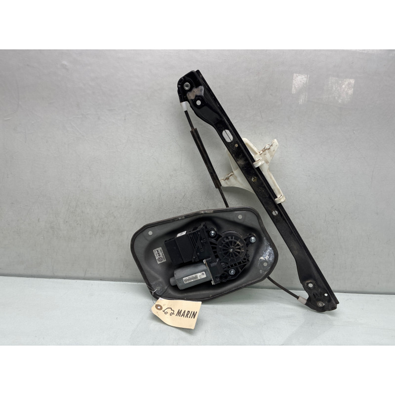 Leve vitre electrique arriere droit VOLKSWAGEN GOLF PLUS Photo n°3