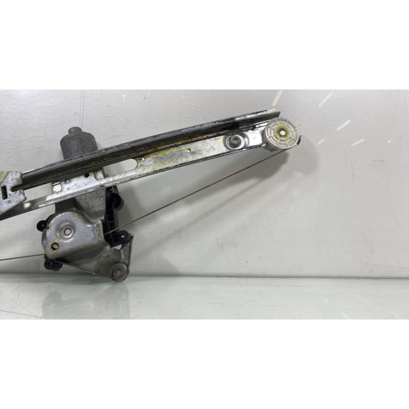 Leve vitre electrique arriere droit BMW SERIE 3 E46 Photo n°2