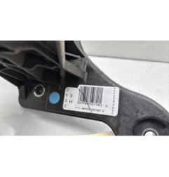 Pedale d'embrayage PEUGEOT 208 2