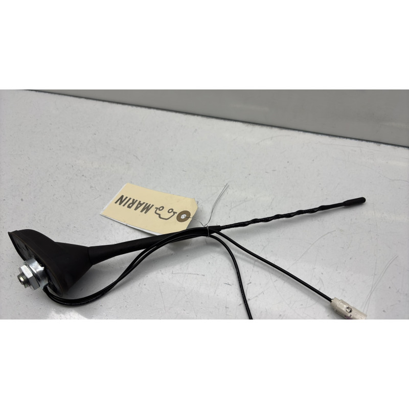 Antenne PEUGEOT 208 2 Photo n°2
