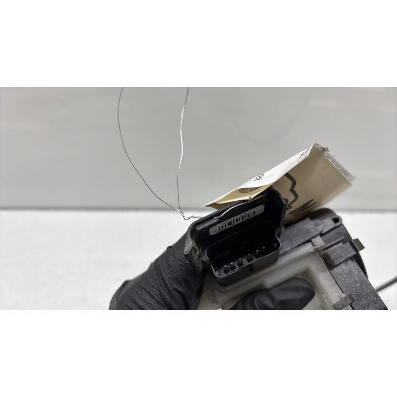 Serrure arriere droit PEUGEOT 208 2 Photo n°5