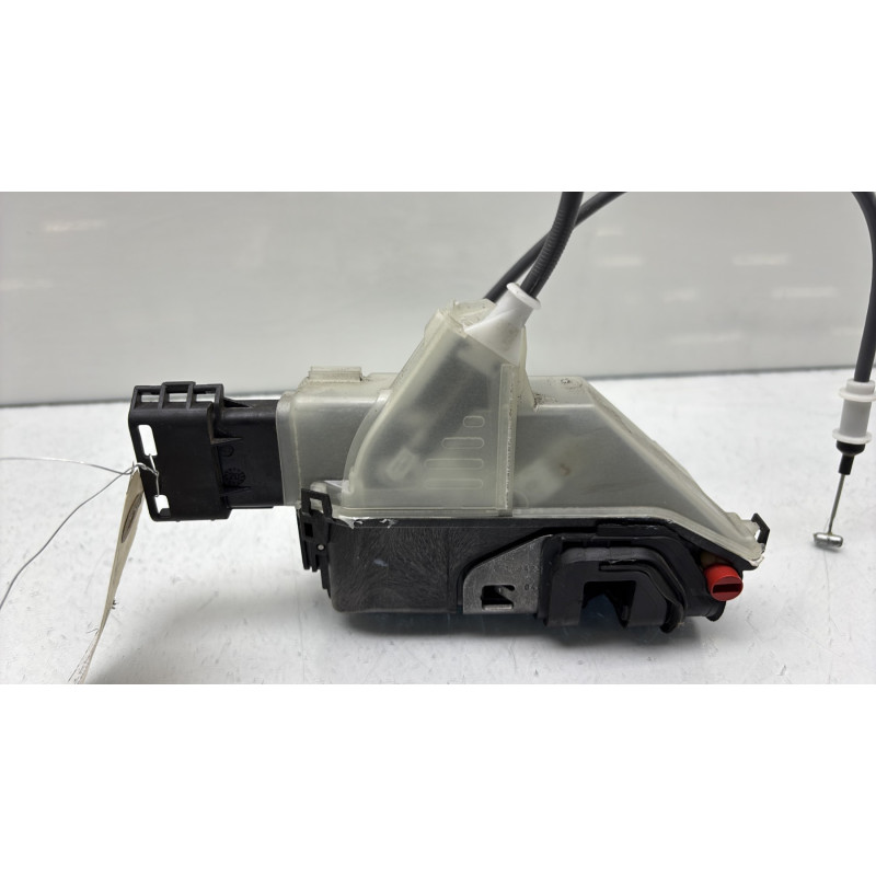 Serrure arriere droit PEUGEOT 208 2 Photo n°6