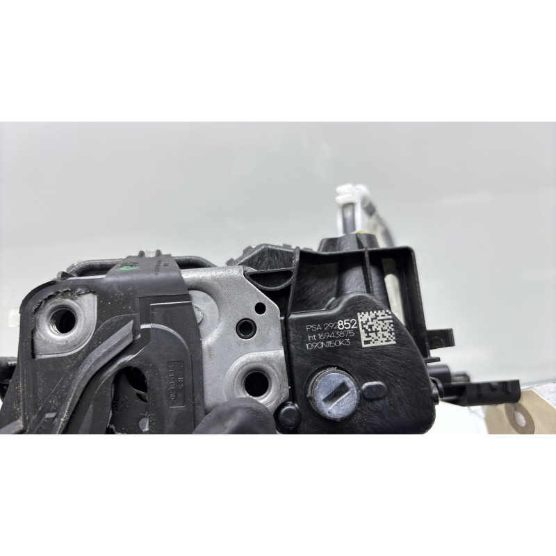 Serrure arriere droit PEUGEOT 208 2 Photo n°8