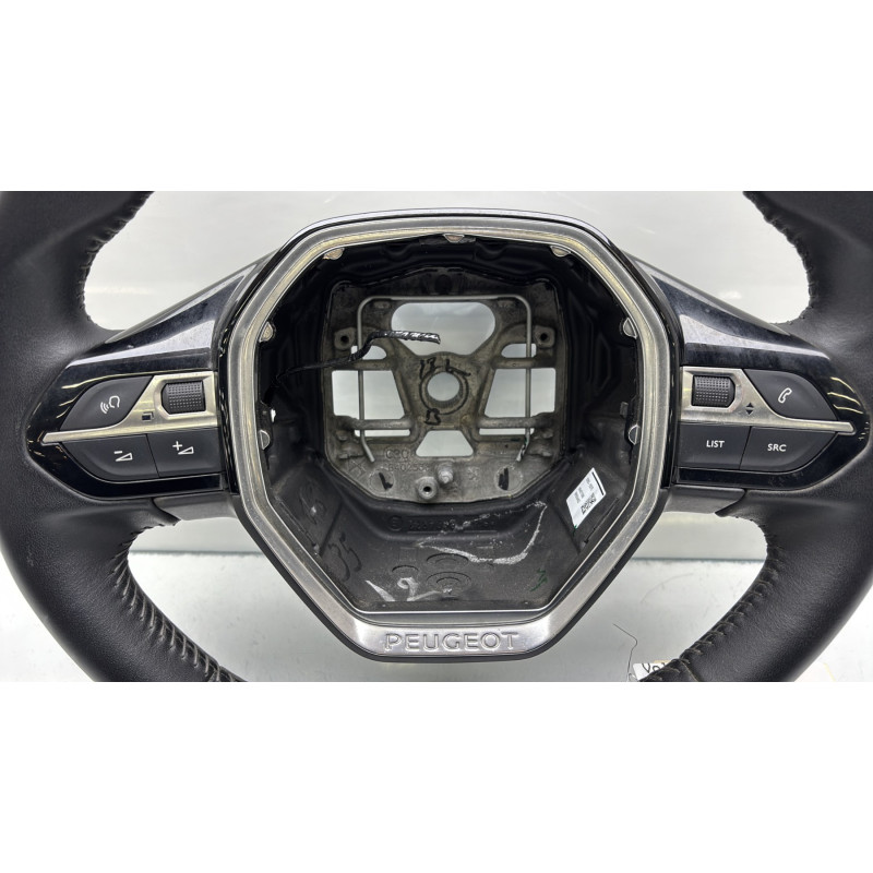 Volant PEUGEOT 208 2 Photo n°6