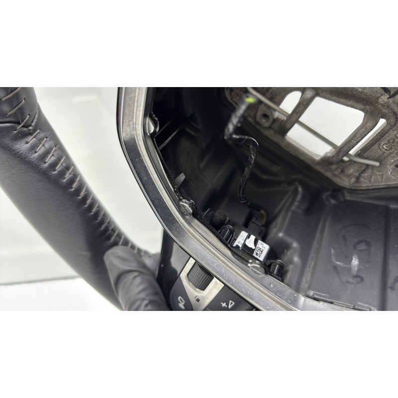 Volant PEUGEOT 208 2 Photo n°7