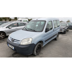 Feu arriere stop central PEUGEOT PARTNER 1