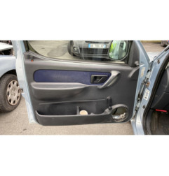 Feu arriere stop central PEUGEOT PARTNER 1