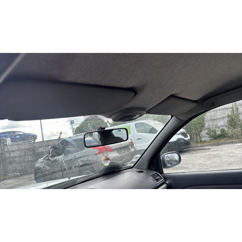 Vitre avant droit RENAULT CLIO 2 Photo n°18