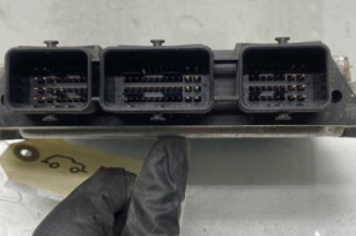Calculateur moteur FORD FOCUS 2