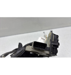 Serrure avant gauche PEUGEOT 208 1