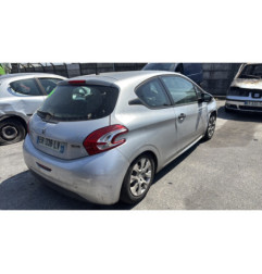 Cremaillere assistee PEUGEOT 208 1