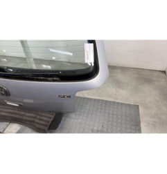 Malle/Hayon arriere VOLKSWAGEN GOLF 4
