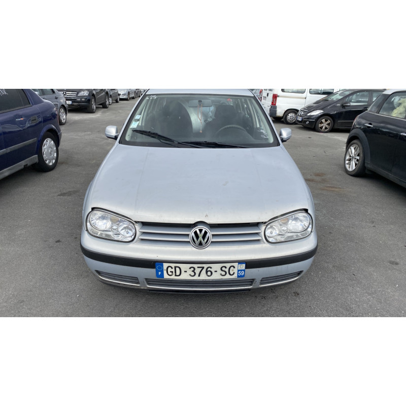 Malle/Hayon arriere VOLKSWAGEN GOLF 4 Photo n°19
