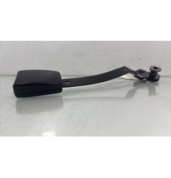 Attache ceinture avant gauche VOLKSWAGEN GOLF 4