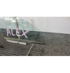 Vitre avant droit OPEL CORSA C