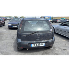 Vitre avant droit OPEL CORSA C
