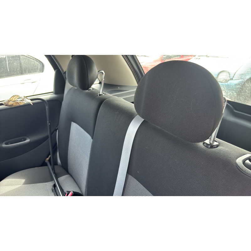 Vitre avant droit OPEL CORSA C Photo n°15