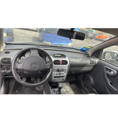 Vitre avant droit OPEL CORSA C