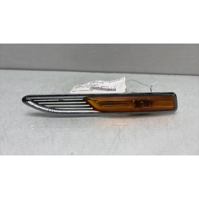 Repetiteur clignotant avant gauche (Feux) FORD MONDEO 3 Photo n°1