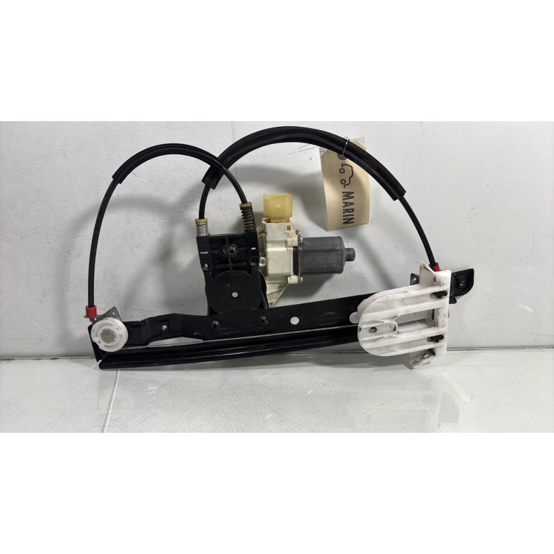 Leve vitre electrique arriere droit FORD MONDEO 3 Photo n°2