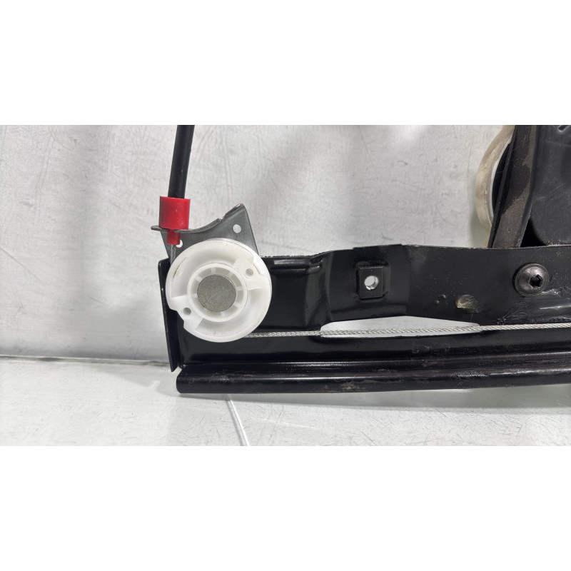 Leve vitre electrique arriere droit FORD MONDEO 3 Photo n°3