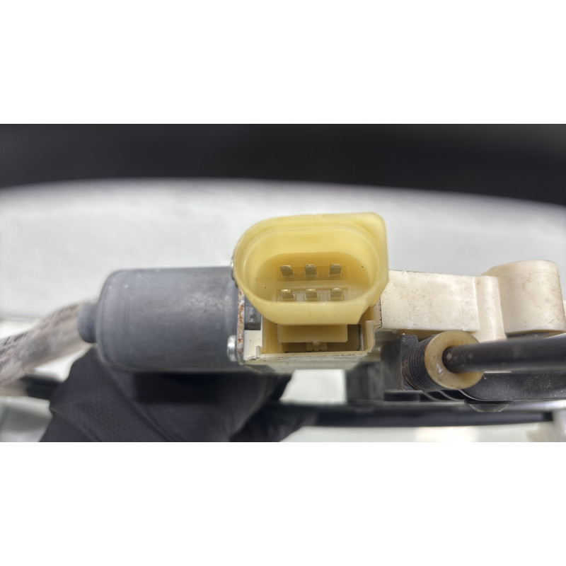 Leve vitre electrique arriere gauche FORD MONDEO 3 Photo n°5