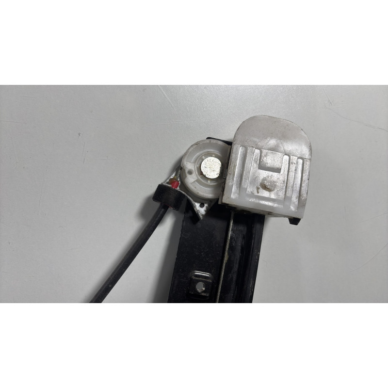Leve vitre electrique avant gauche FORD MONDEO 3 Photo n°8
