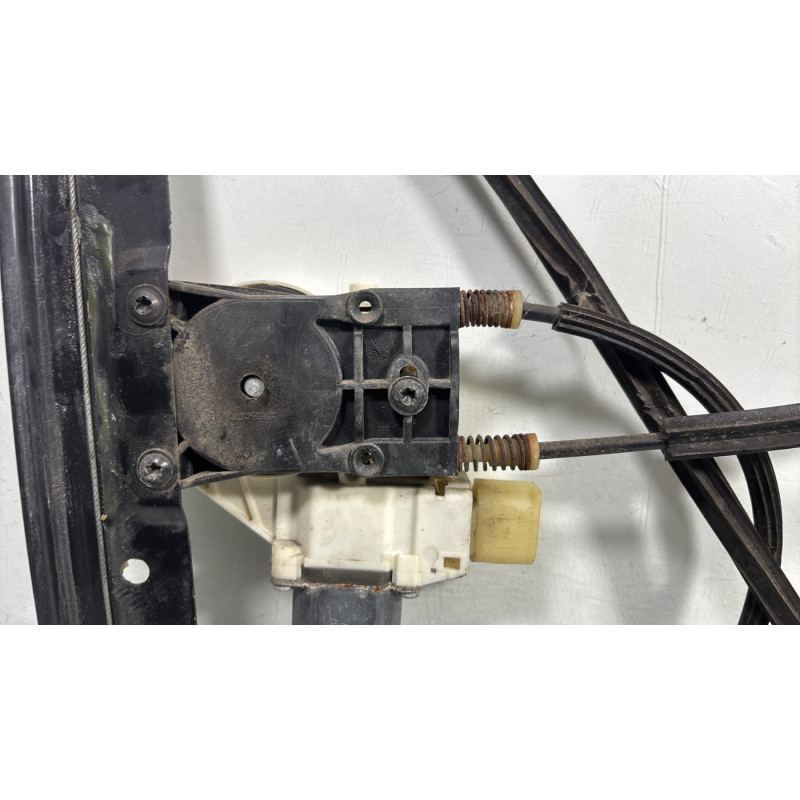 Leve vitre electrique avant gauche FORD MONDEO 3 Photo n°9