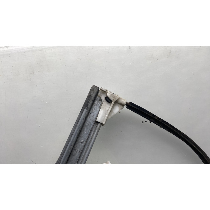 Leve vitre electrique avant gauche RENAULT SCENIC 1 Photo n°3