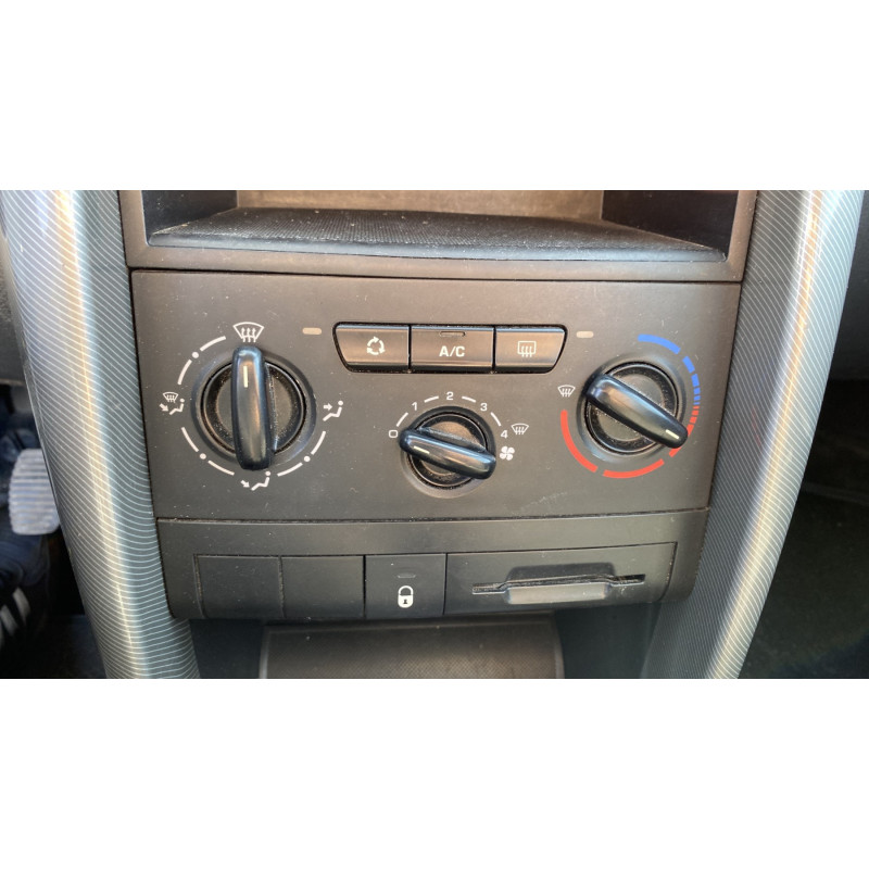 Calculateur moteur PEUGEOT 207 Photo n°19