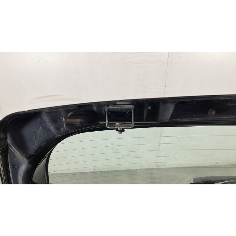 Malle/Hayon arriere SUZUKI SWIFT 3 Photo n°6