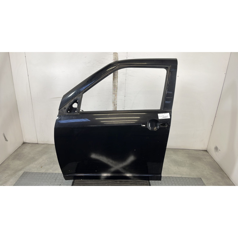 Porte avant gauche SUZUKI SWIFT 3 Photo n°1
