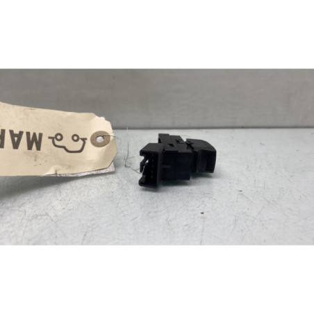 Interrupteur de leve vitre avant droit SUZUKI SWIFT 3