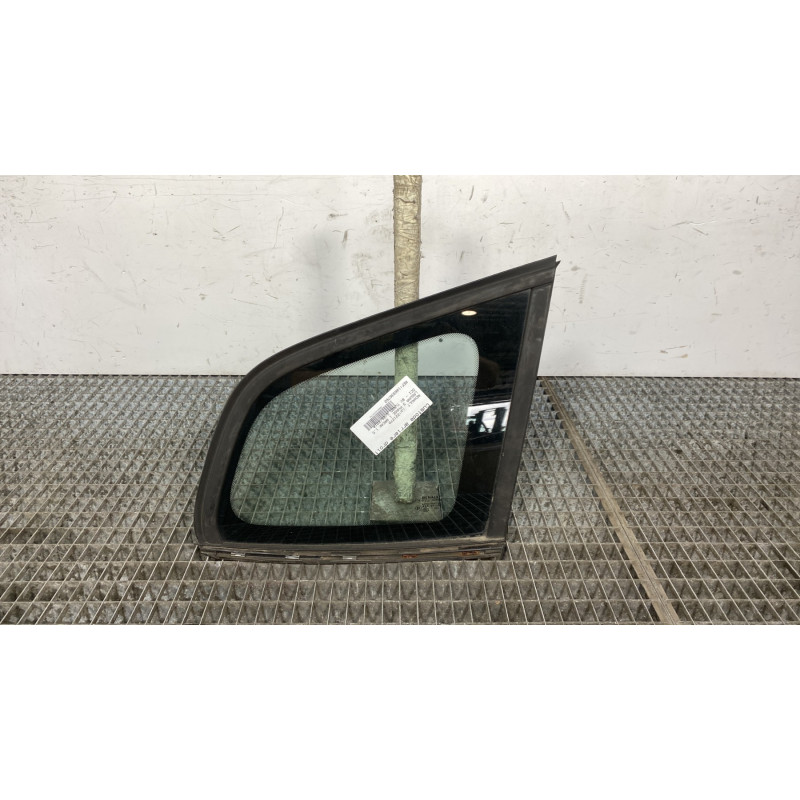 Custode arriere droit RENAULT LAGUNA 3 Photo n°1