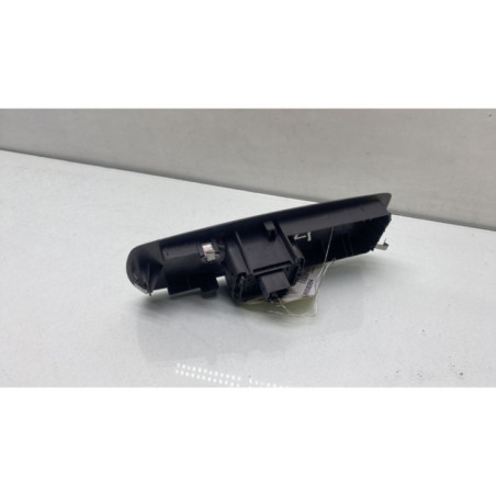 Interrupteur de leve vitre avant droit RENAULT LAGUNA 3