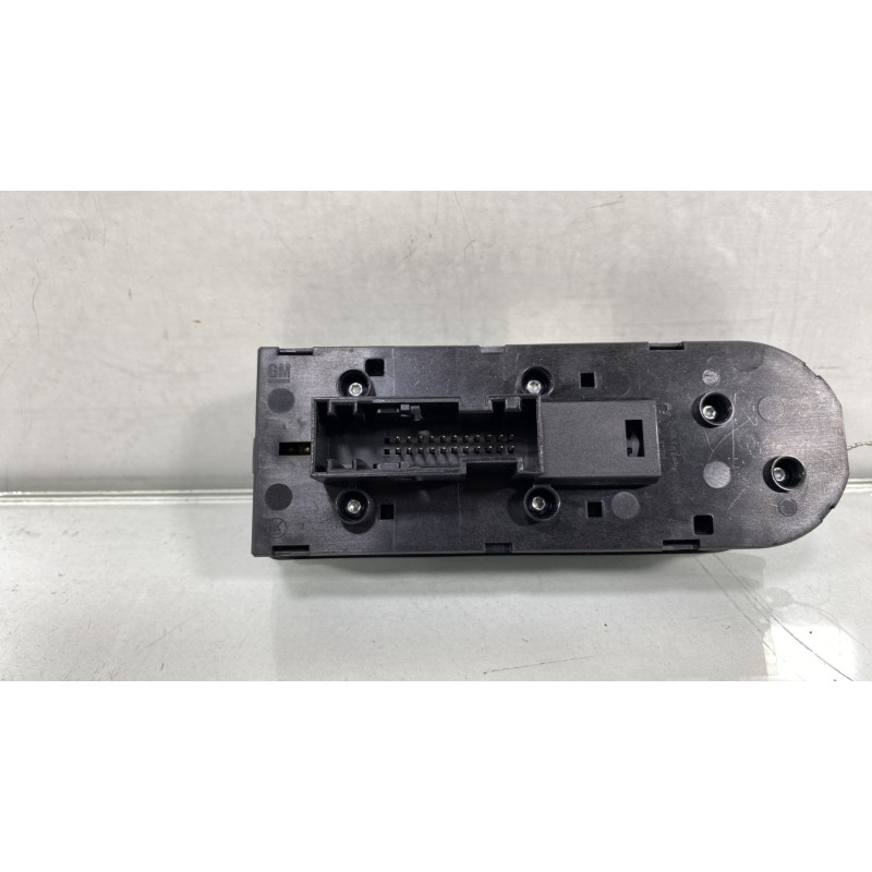 Commande retroviseurs OPEL ZAFIRA B Photo n°5